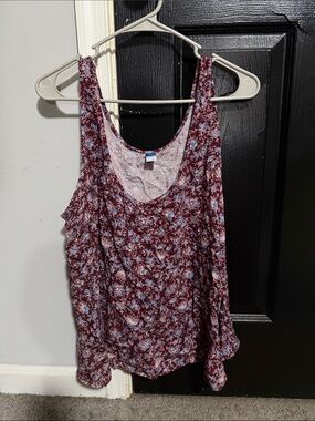 Old Navy Burgundy Floral Scoop Neck Tank